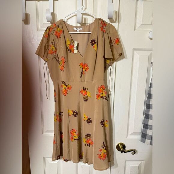 NWT Y2K Style Shabby Chic MADEWELL Sz 8 SILK NUDE POPPY DRESS  $158 Officecore - Picture 3 of 4